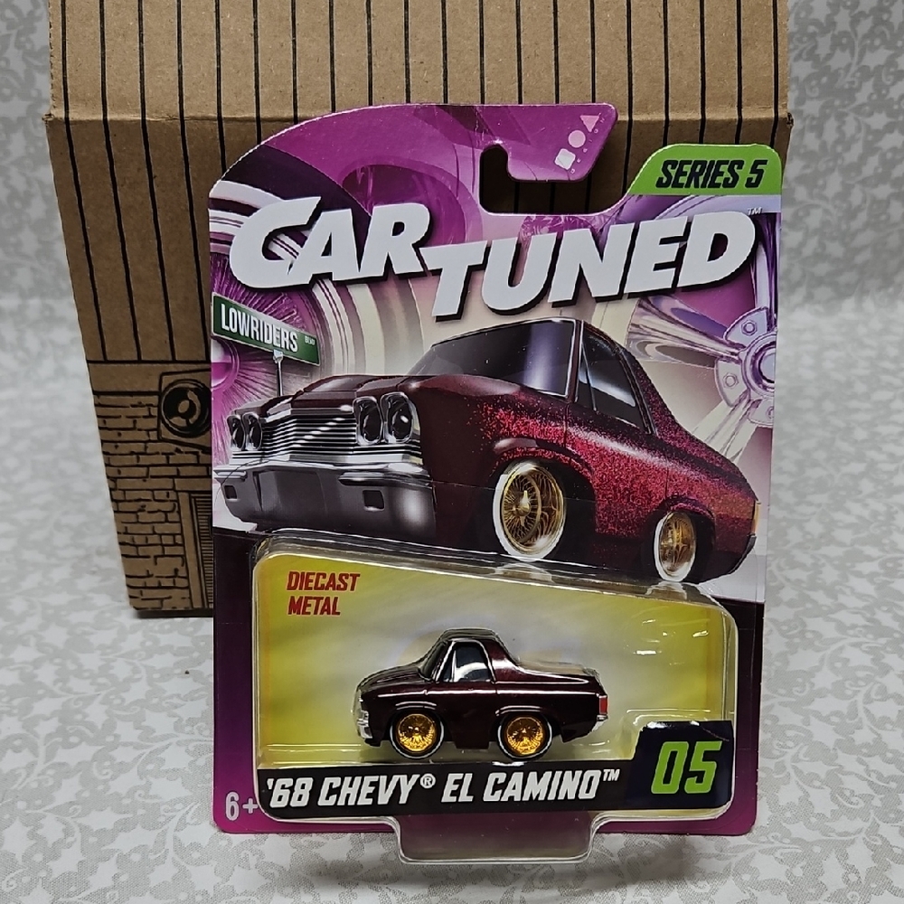 Car Tuned #05 '68 Chevy El Camino Series 5 MGA Entertainment